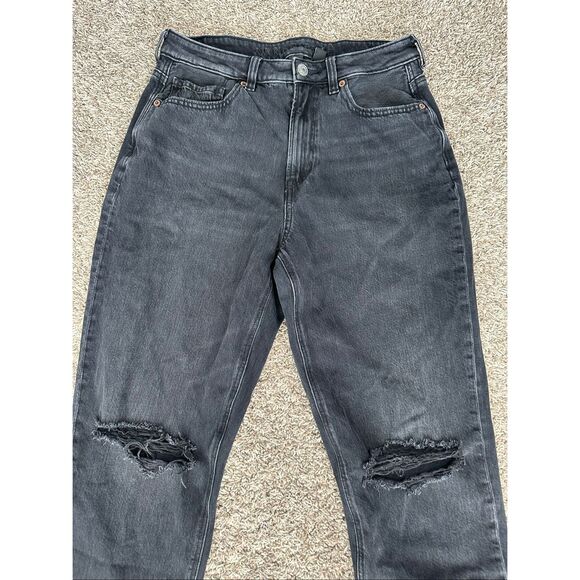 American Eagle Strigid Mom Jean Black Wash Denim Ripped Knees High Rise Size 8 - Picture 13 of 13